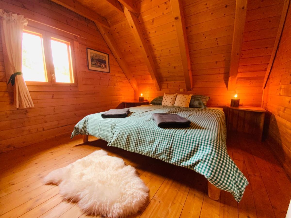 Holiday home Zirbitz Huette Mit Sauna Und Kamin *