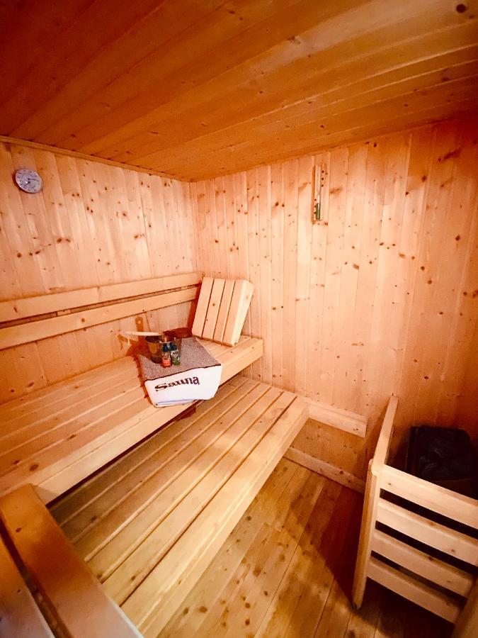 Holiday home Zirbitz Huette Mit Sauna Und Kamin *